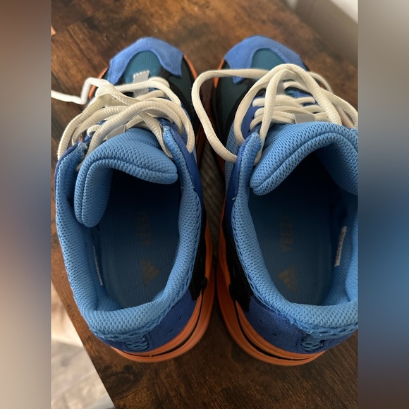2021 Adidas yeezy boost 700 Bright blue